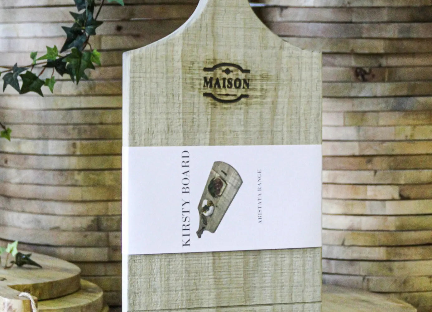 What is the best wood for a cheese board? - The Hideaway
