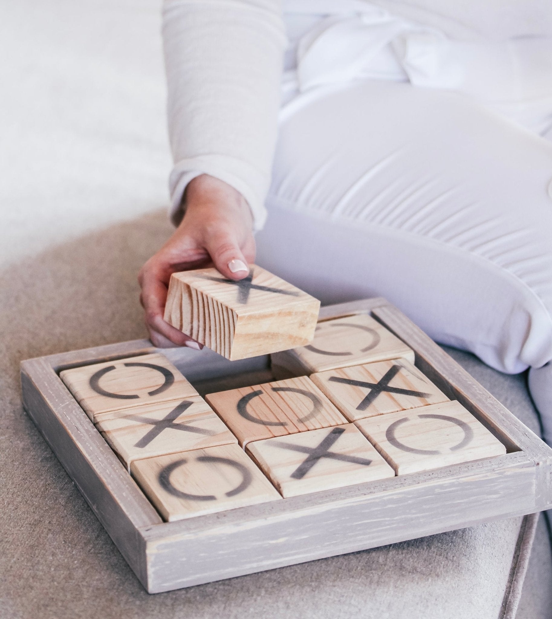 Noughts & Crosses - The Hideaway