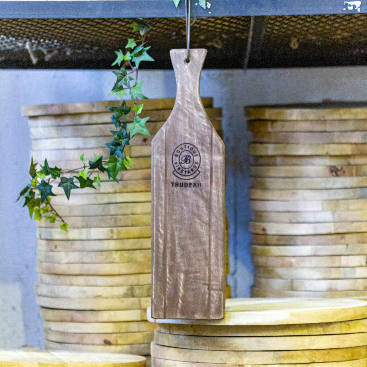 Baguette Board with Handle - Medium - The Hideaway