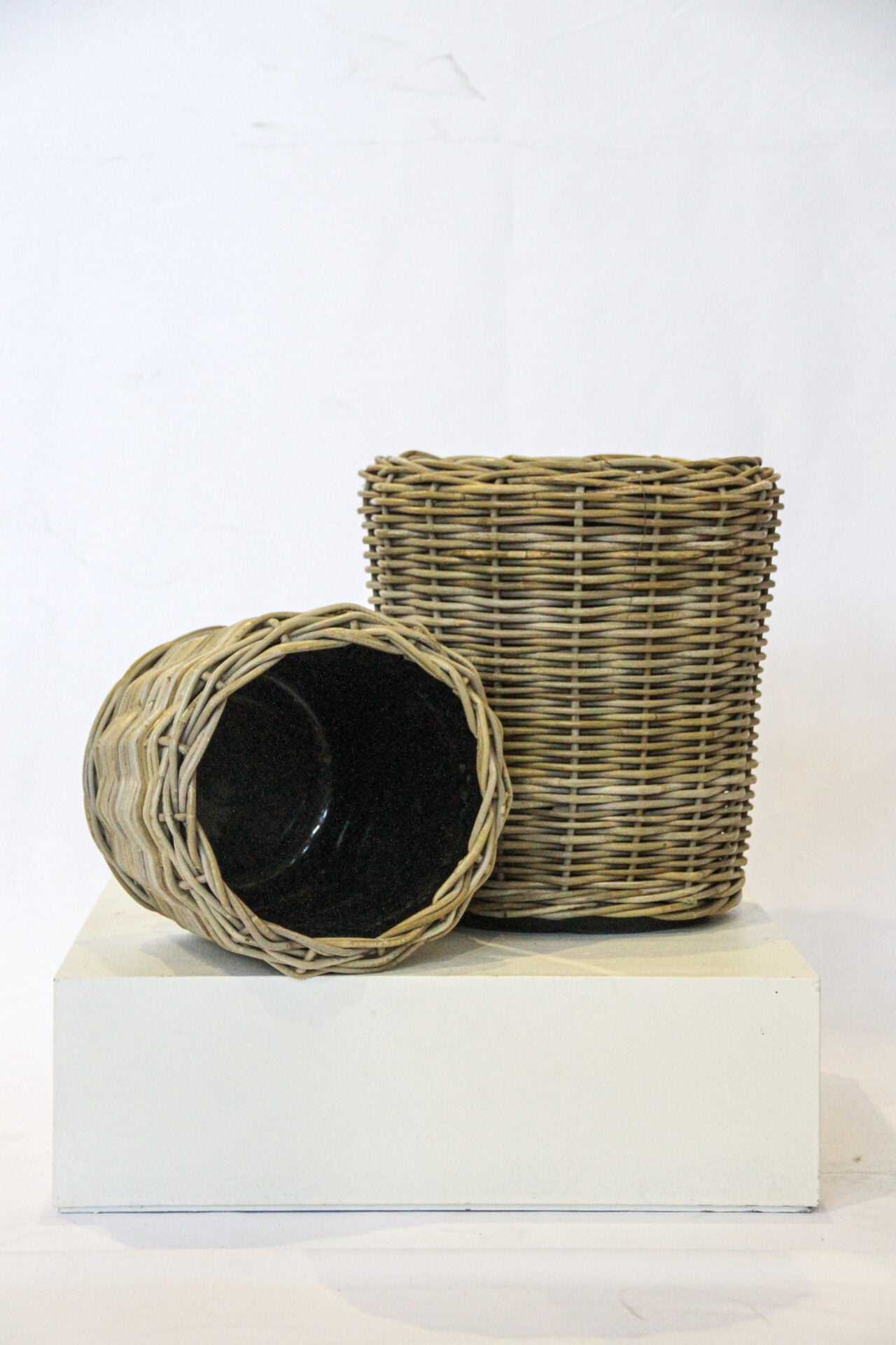 Large Rattan Planter with Lined Inner 30l - The Hideaway