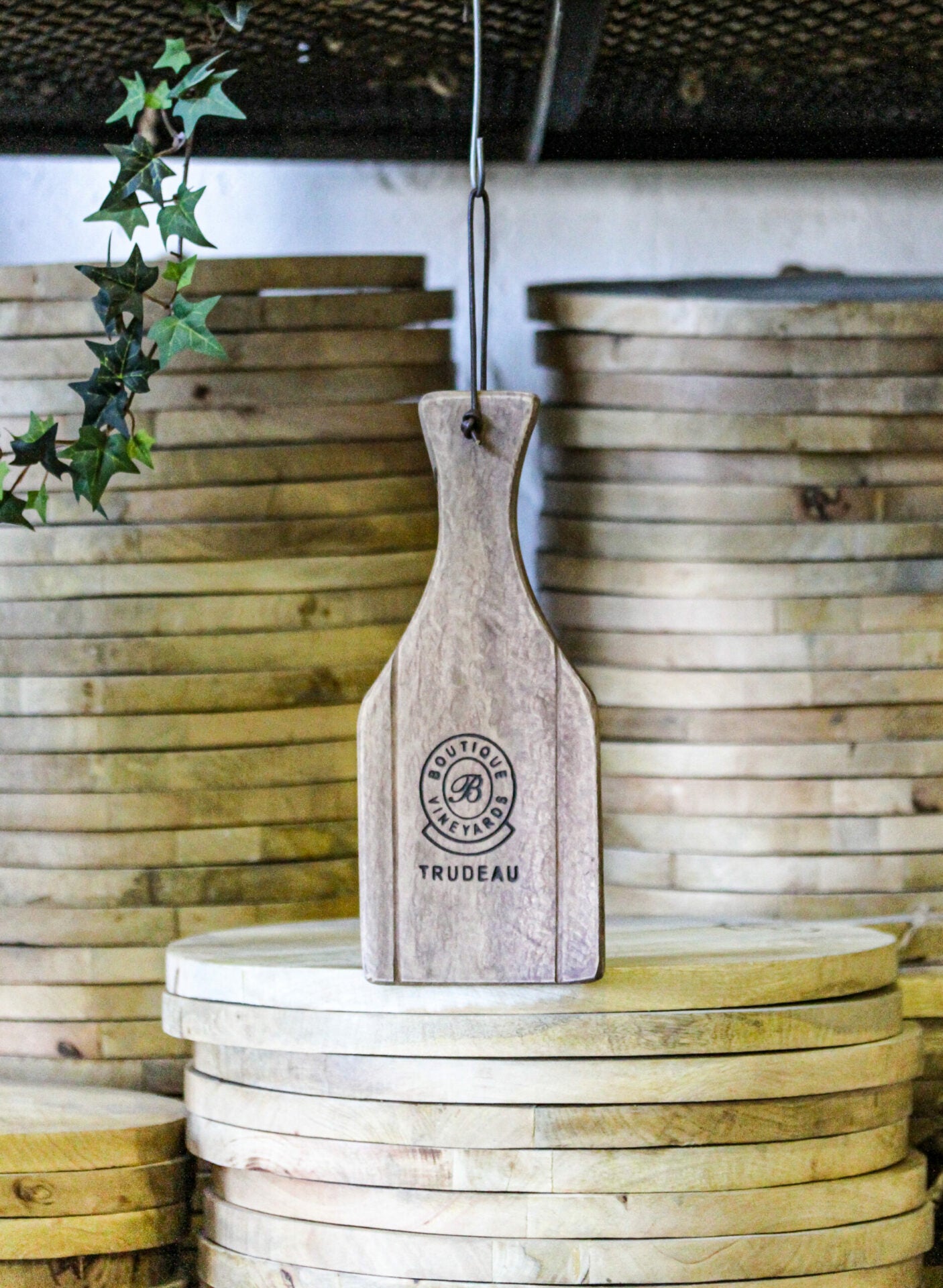 Baguette Board with Handle - Small - The Hideaway