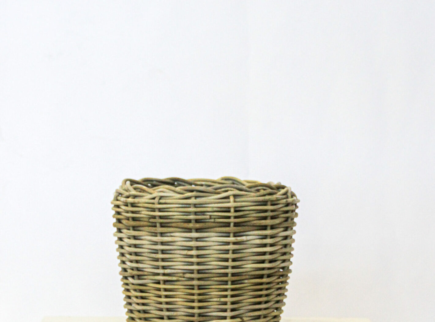 Small Rattan Planter with Lined Inner - The Hideaway