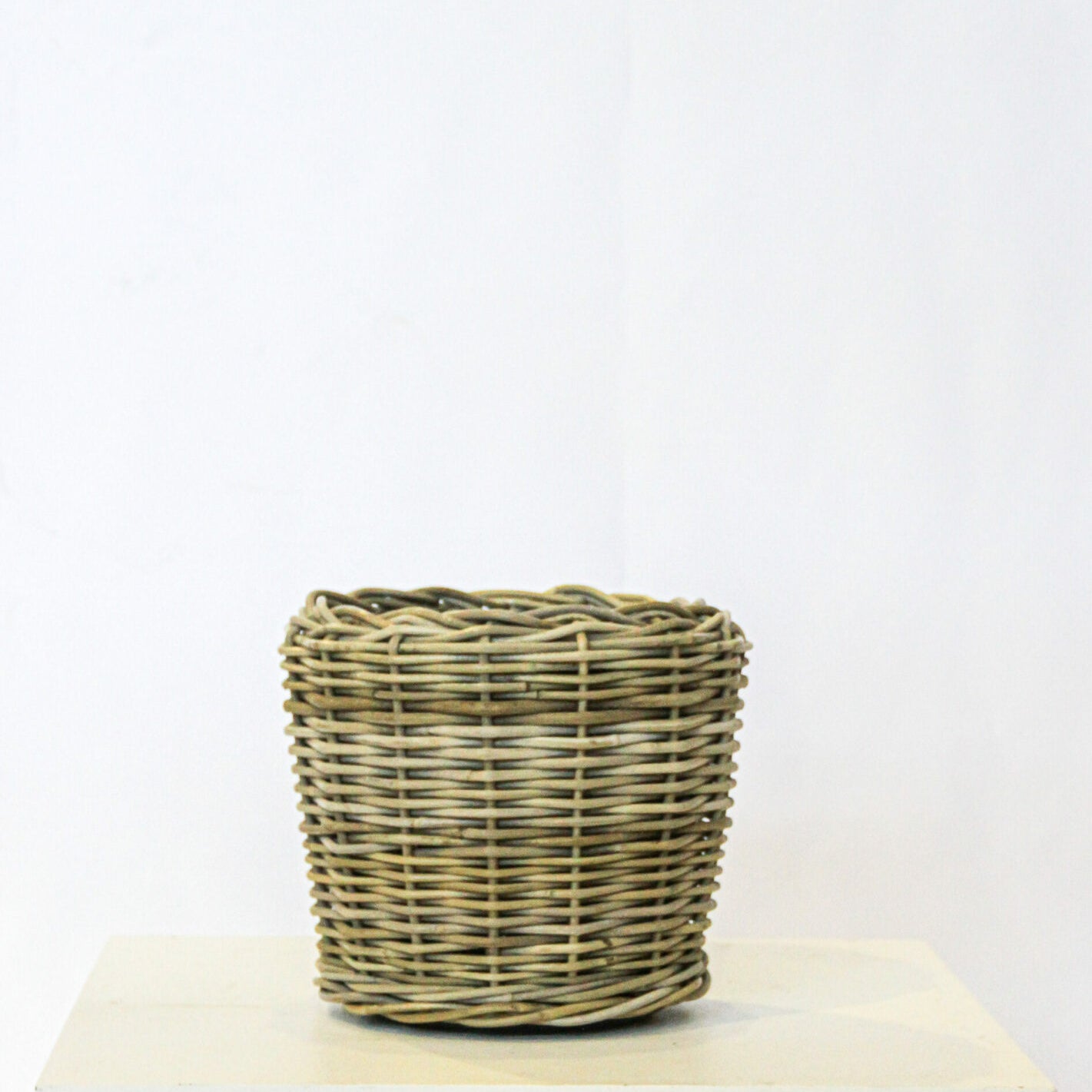 Small Rattan Planter with Lined Inner - The Hideaway