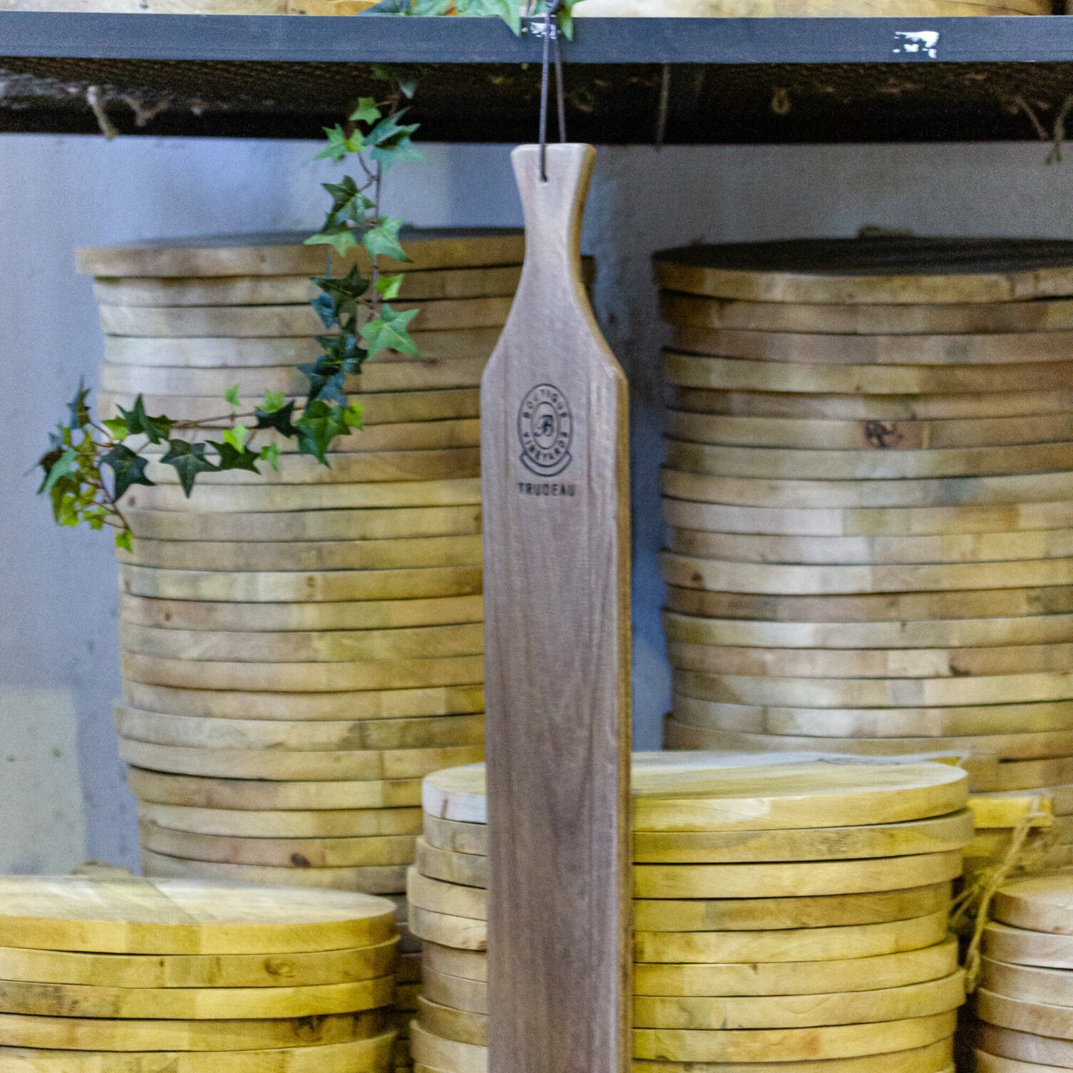 Baguette Board wth Handle - Large - The Hideaway