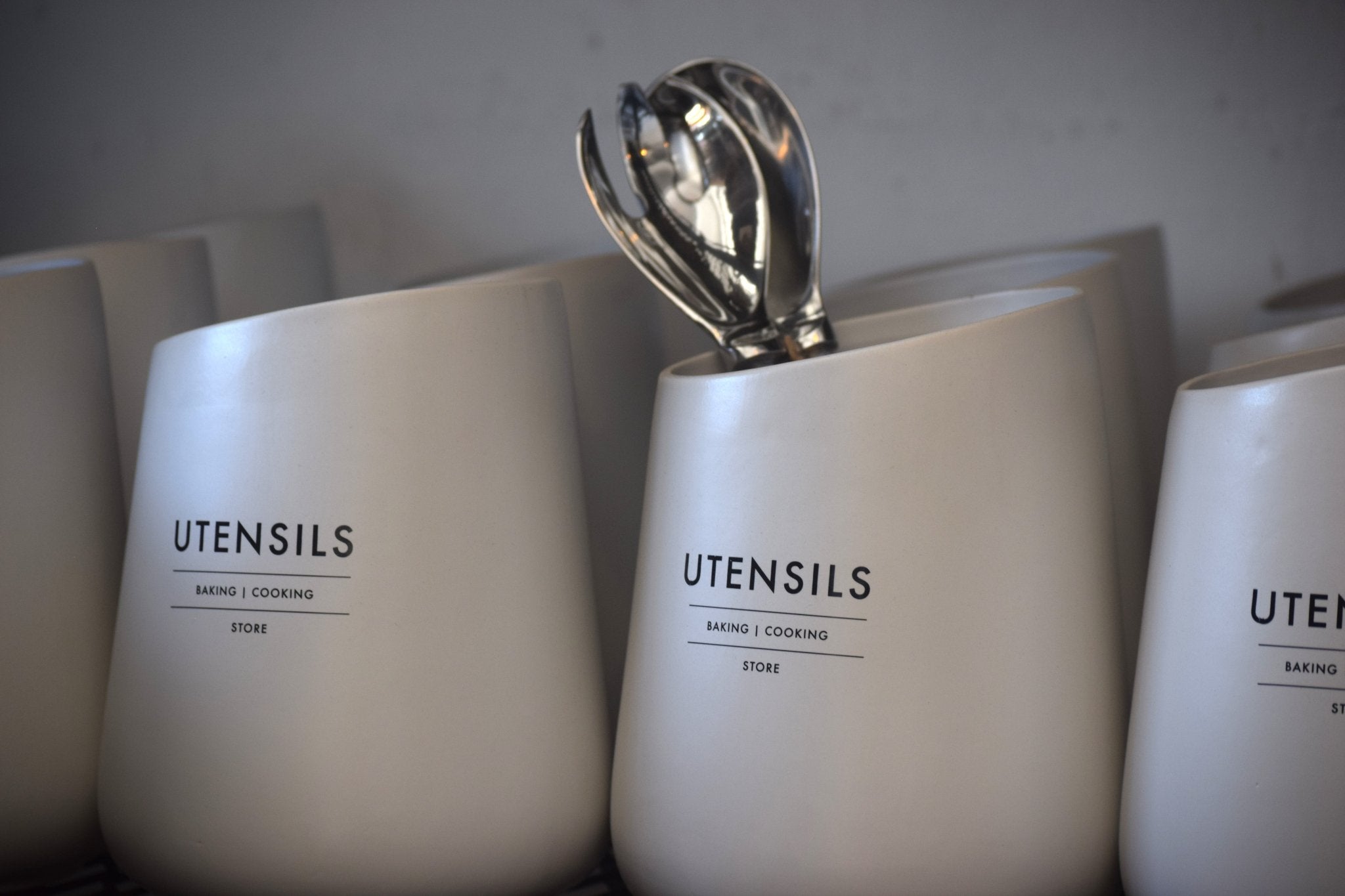 Utensil Holder - The Hideaway