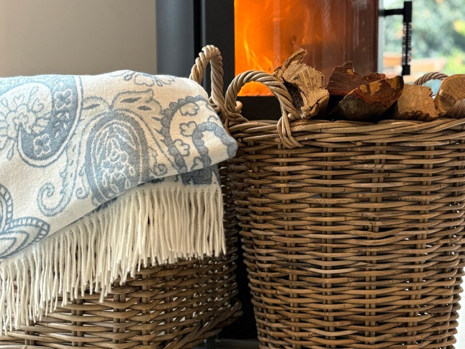 Bella Vita Paisley Provincial Blue Blanket - The Hideaway